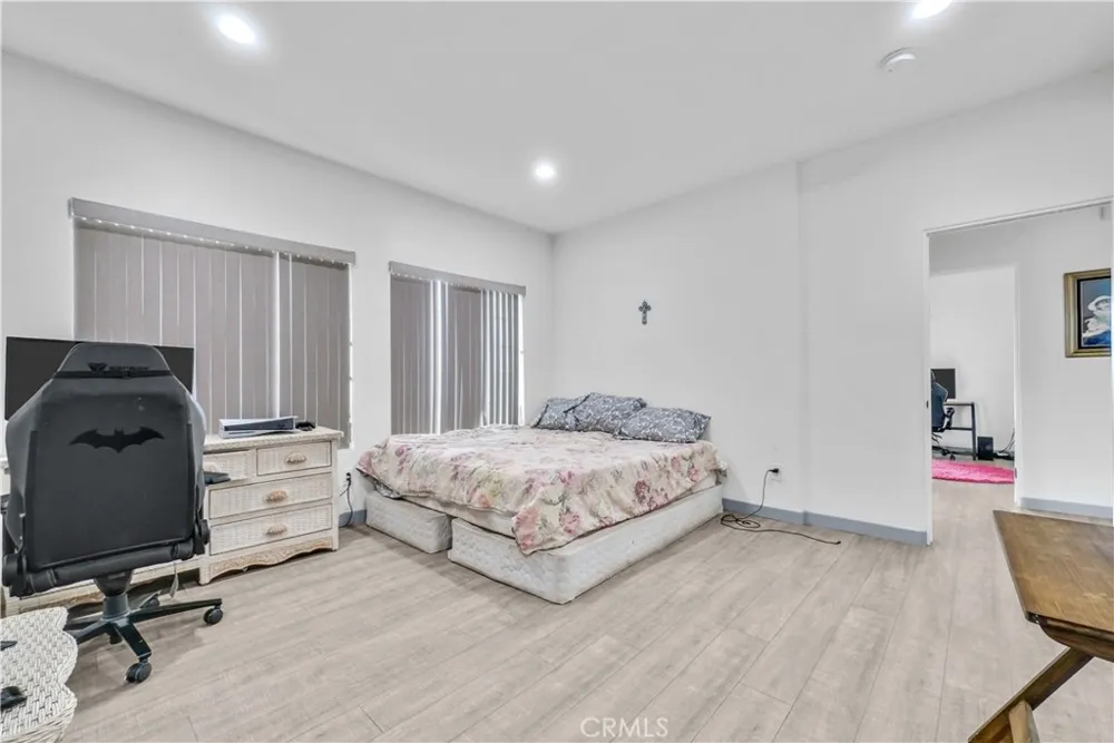 22418 Akers Perris, CA 92570