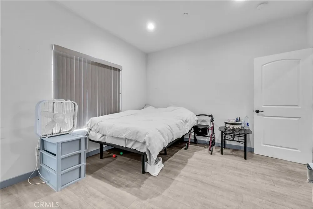 22418 Akers Perris, CA 92570