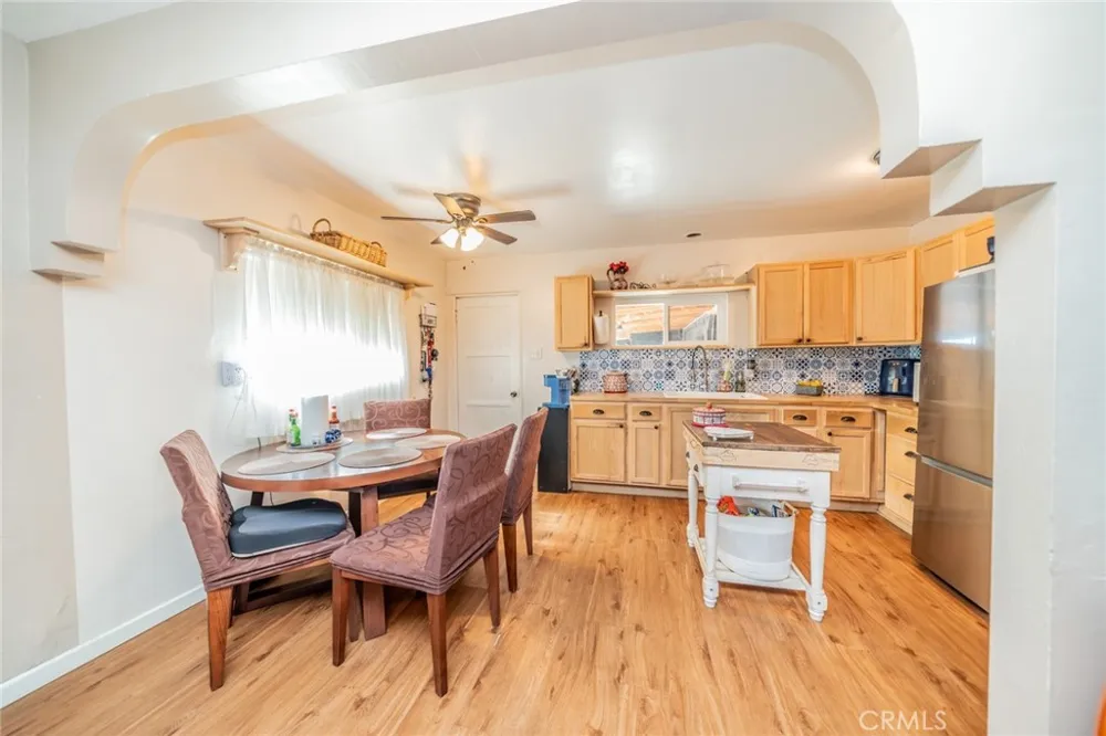 1772 Coulston Loma Linda, CA 92354