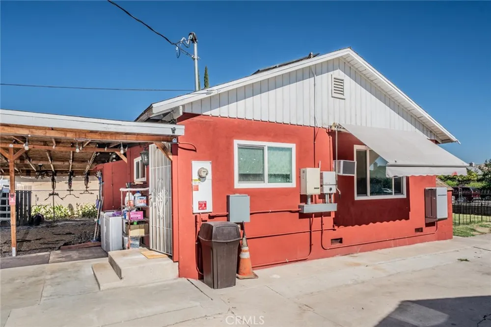 1772 Coulston Loma Linda, CA 92354