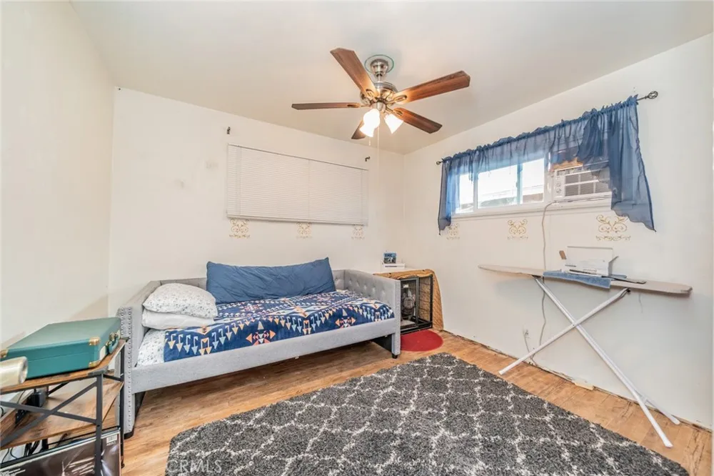 1772 Coulston Loma Linda, CA 92354