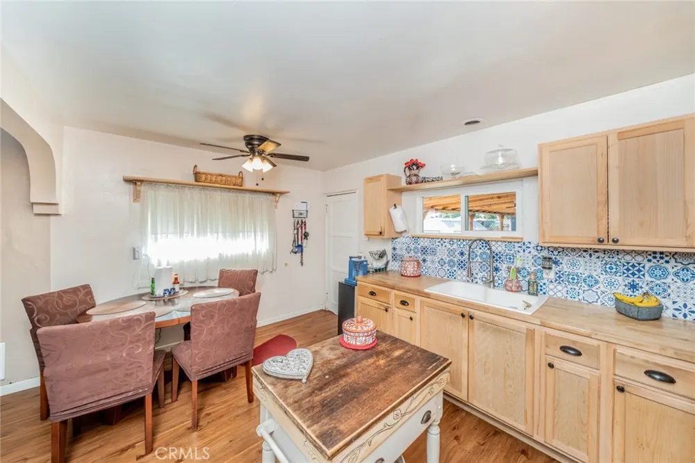 1772 Coulston Loma Linda, CA 92354