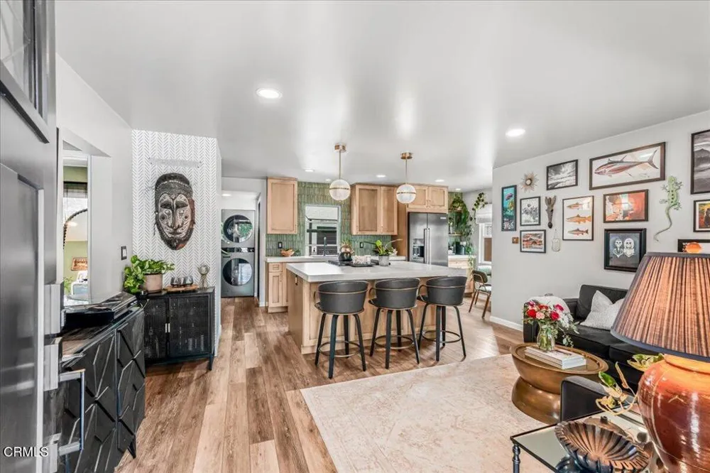 103 Comstock Drive Ventura, CA 93001