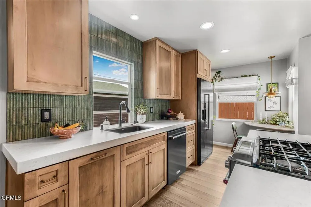 103 Comstock Drive Ventura, CA 93001