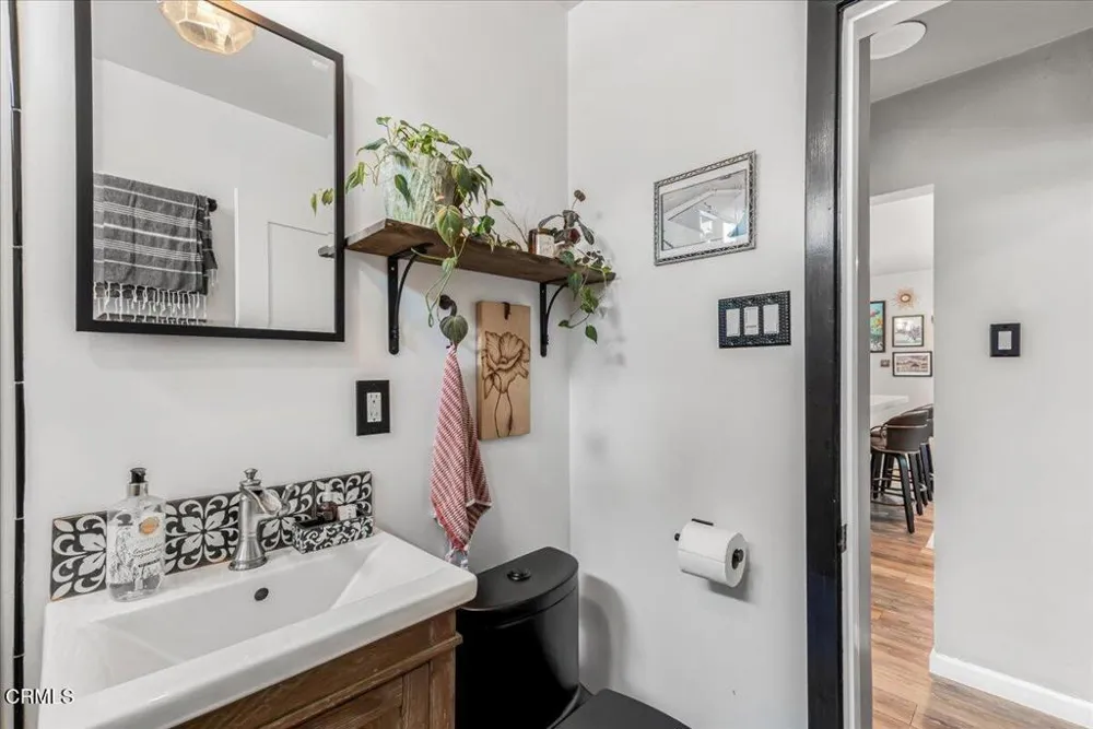 103 Comstock Drive Ventura, CA 93001
