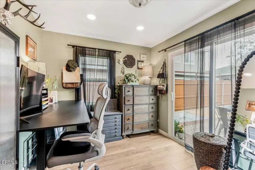 103 Comstock Drive Ventura, CA 93001