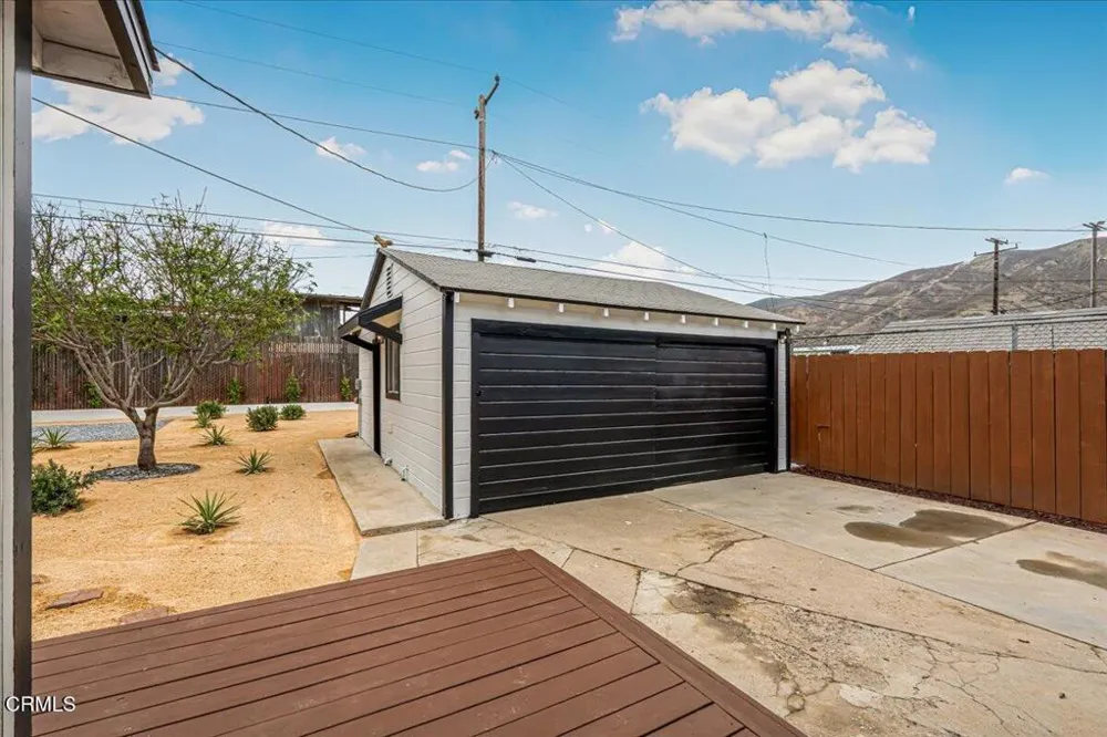 103 Comstock Drive Ventura, CA 93001