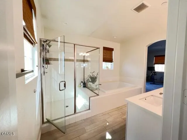 1561 Thorpe Trail Oxnard, CA 93036