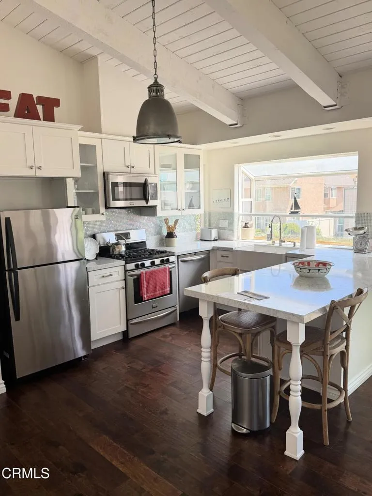 5121 Neptune Square Oxnard, CA 93035