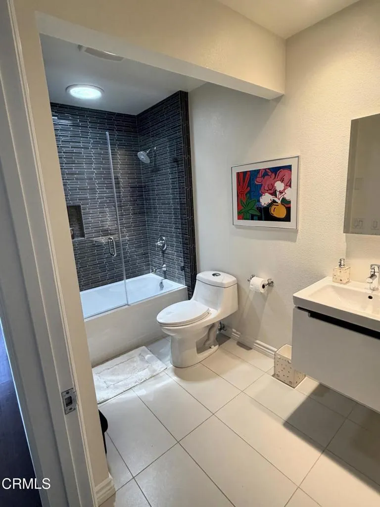 5121 Neptune Square Oxnard, CA 93035