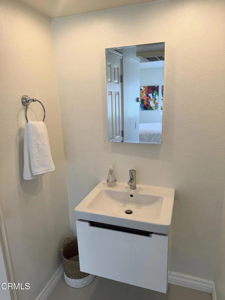 5121 Neptune Square Oxnard, CA 93035