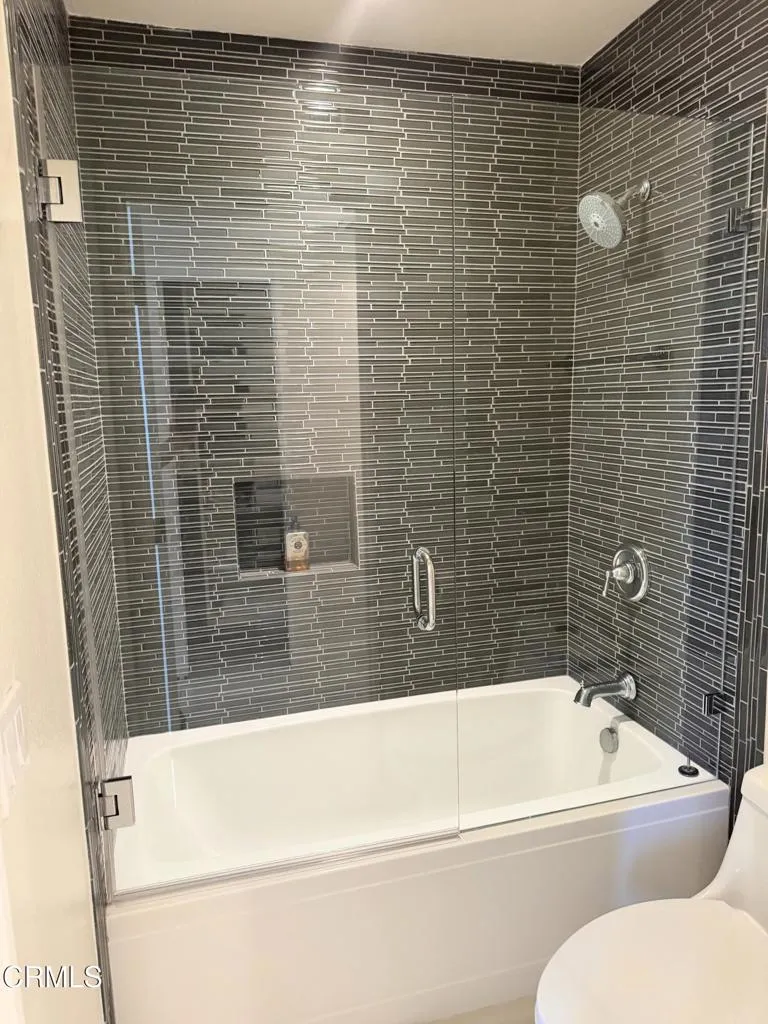 5121 Neptune Square Oxnard, CA 93035