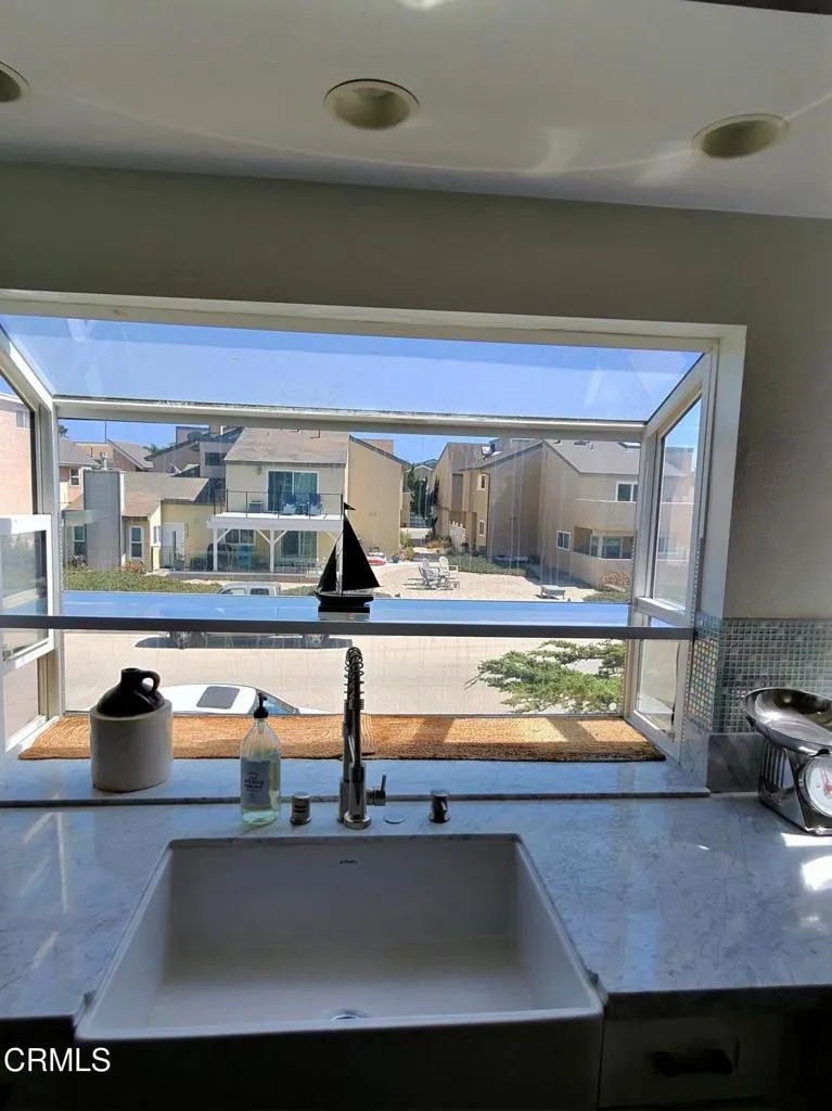 5121 Neptune Square Oxnard, CA 93035