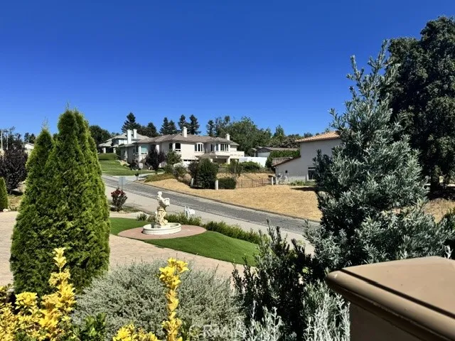 37510 Oak Mesa Yucaipa, CA 92399