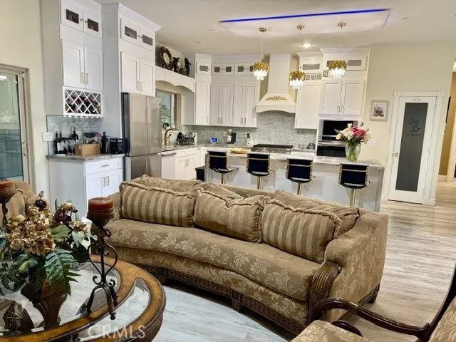 37510 Oak Mesa Yucaipa, CA 92399