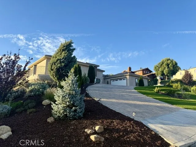 37510 Oak Mesa Yucaipa, CA 92399