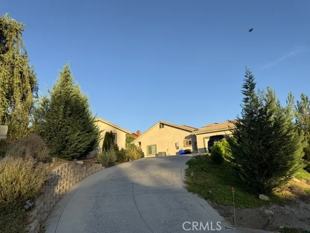 37510 Oak Mesa Yucaipa, CA 92399
