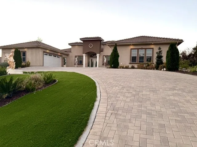 37510 Oak Mesa Yucaipa, CA 92399