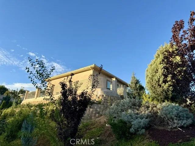 37510 Oak Mesa Yucaipa, CA 92399