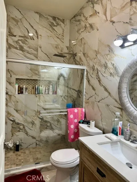 37510 Oak Mesa Yucaipa, CA 92399