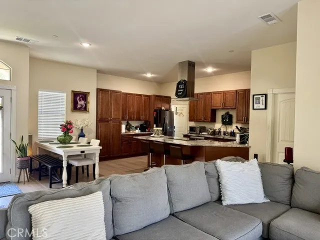 37510 Oak Mesa Yucaipa, CA 92399