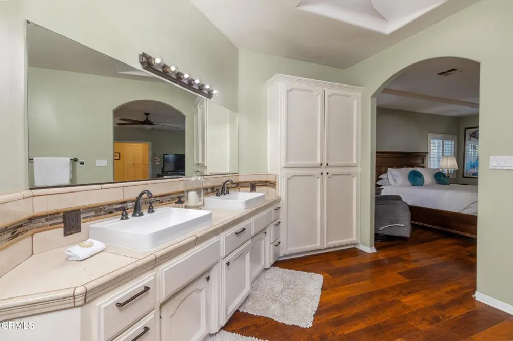 3707 Mont Blanc Terrace Bakersfield, CA 93306
