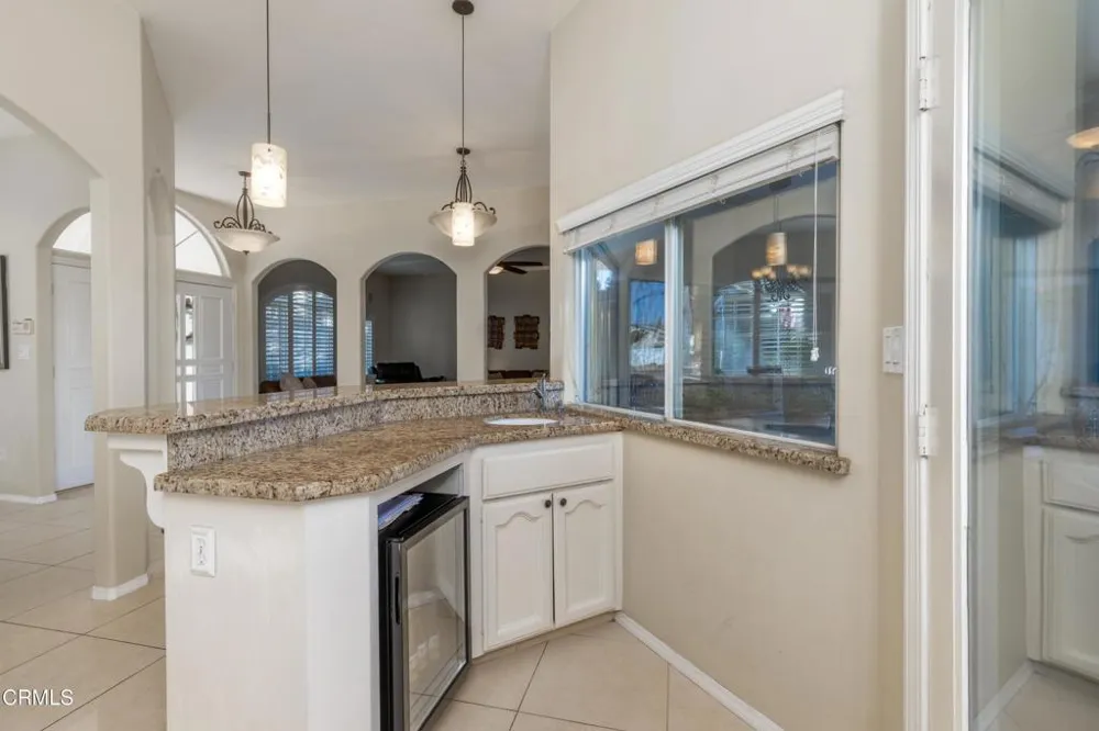 3707 Mont Blanc Terrace Bakersfield, CA 93306