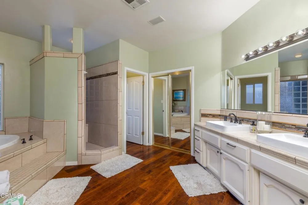 3707 Mont Blanc Terrace Bakersfield, CA 93306