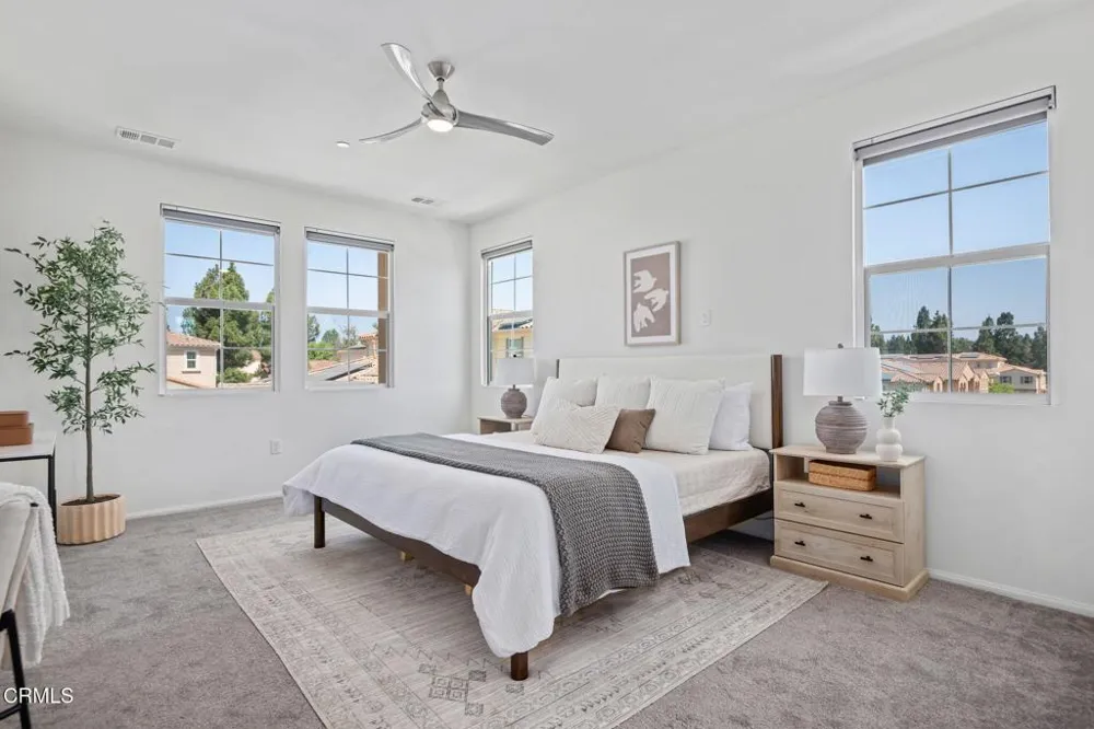 5075 Manzano Street Camarillo, CA 93012