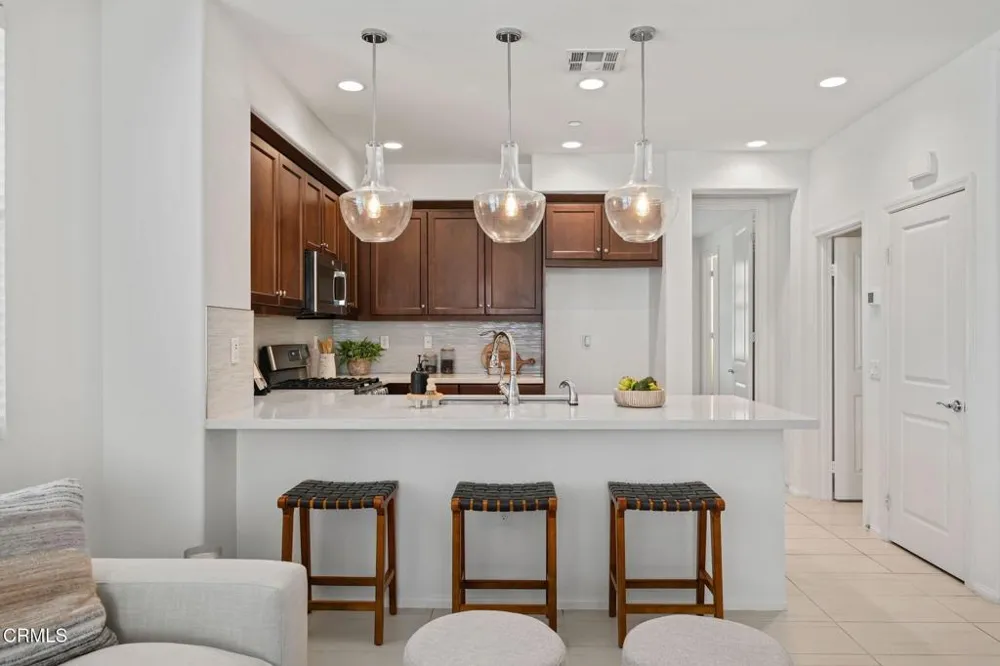 5075 Manzano Street Camarillo, CA 93012