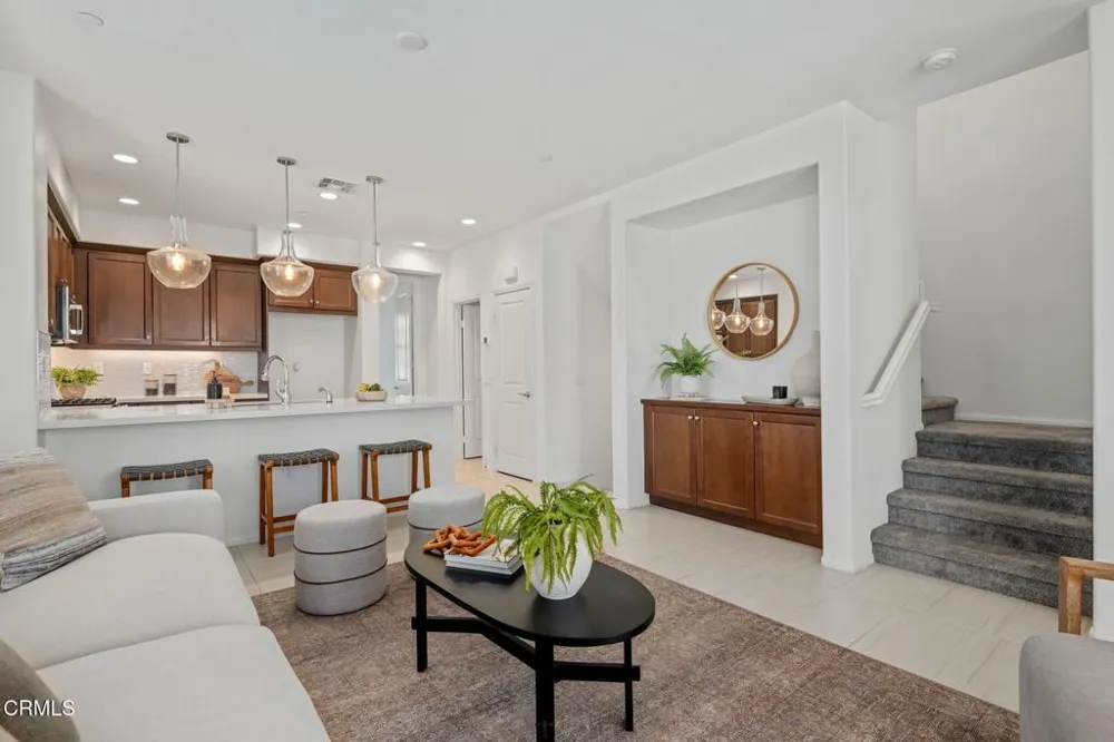5075 Manzano Street Camarillo, CA 93012