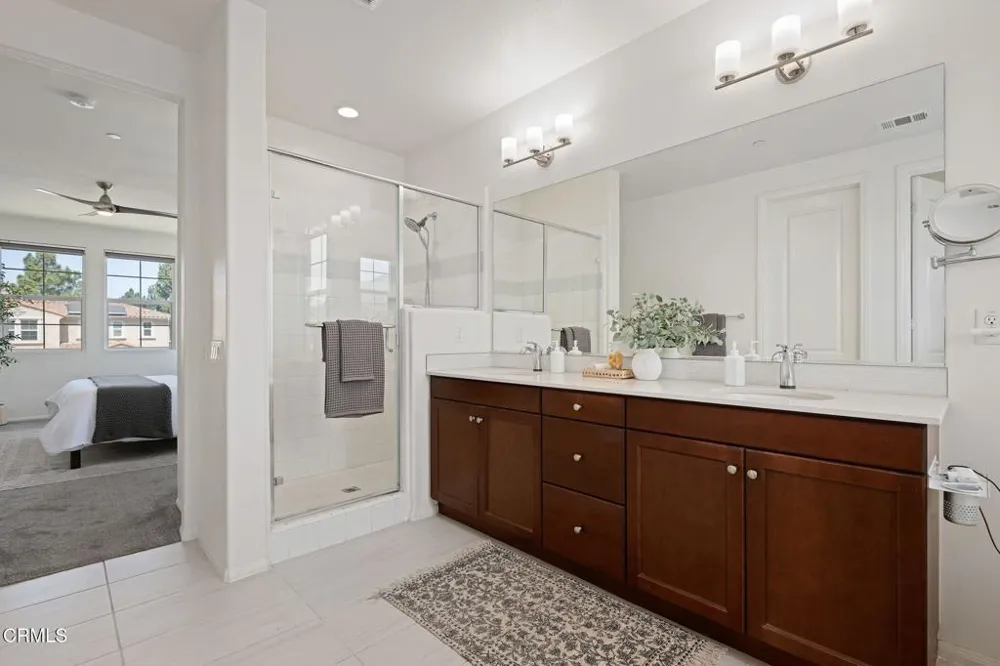 5075 Manzano Street Camarillo, CA 93012