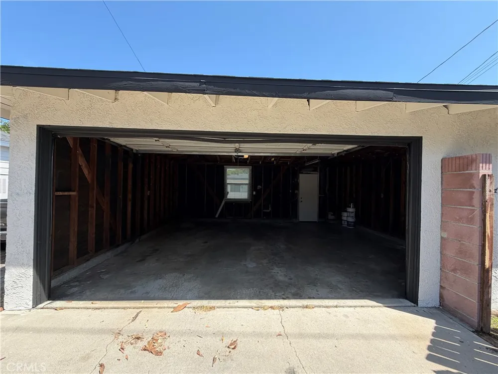 1658 252nd Street Harbor City, CA 90710