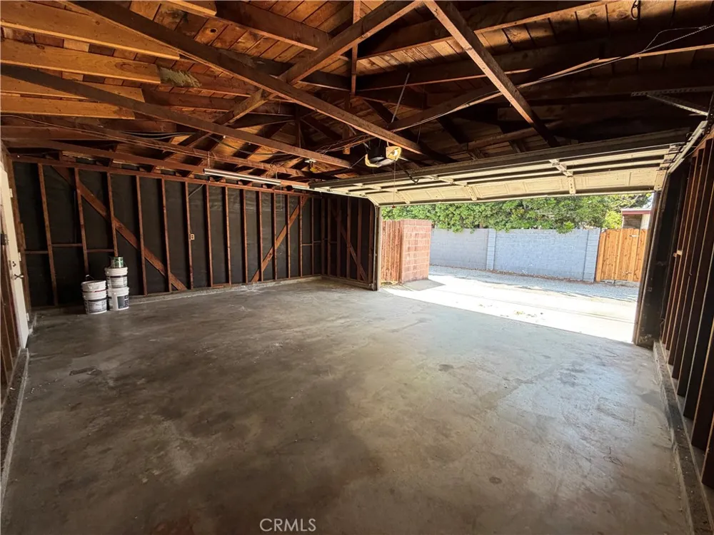 1658 252nd Street Harbor City, CA 90710