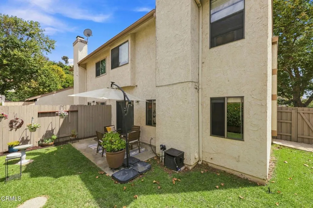 421 E Shoshone Street Ventura, CA 93001