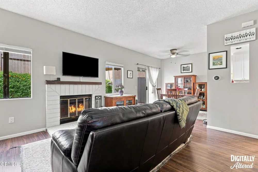 421 E Shoshone Street Ventura, CA 93001