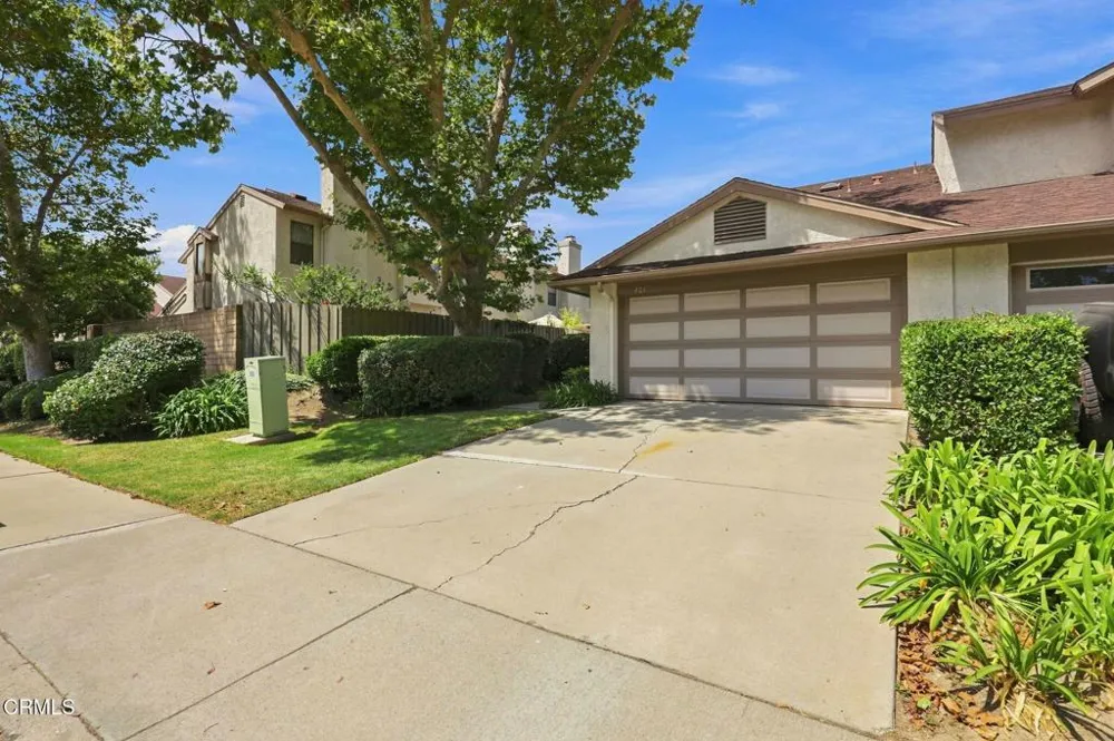 421 E Shoshone Street Ventura, CA 93001