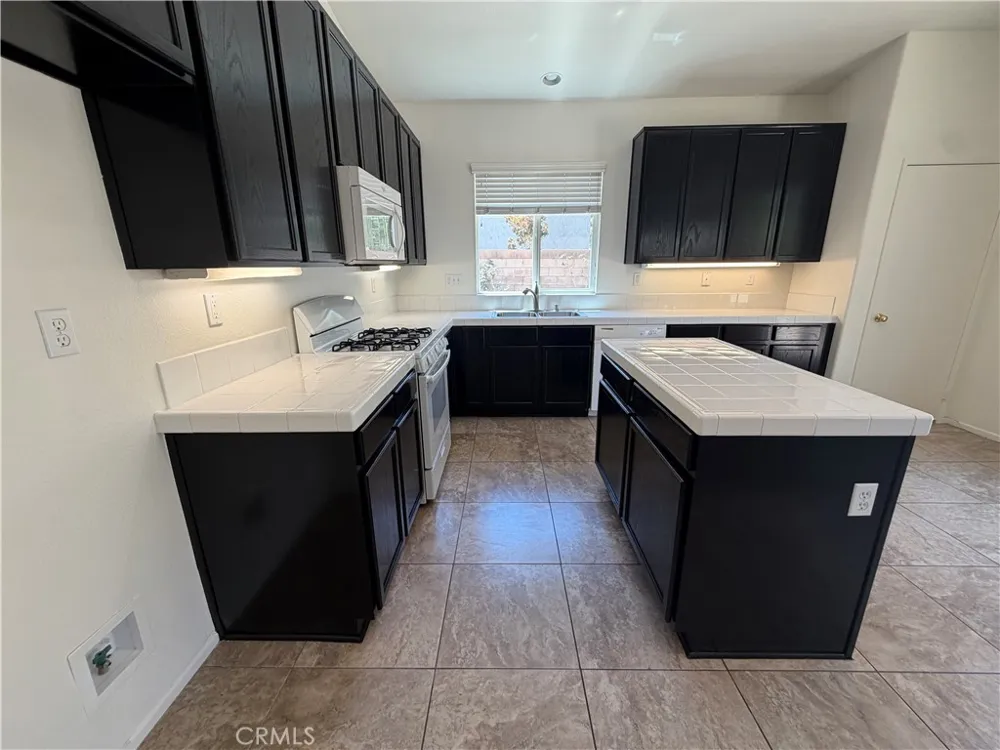 42213 Marbella Street Quartz Hill, CA 93536