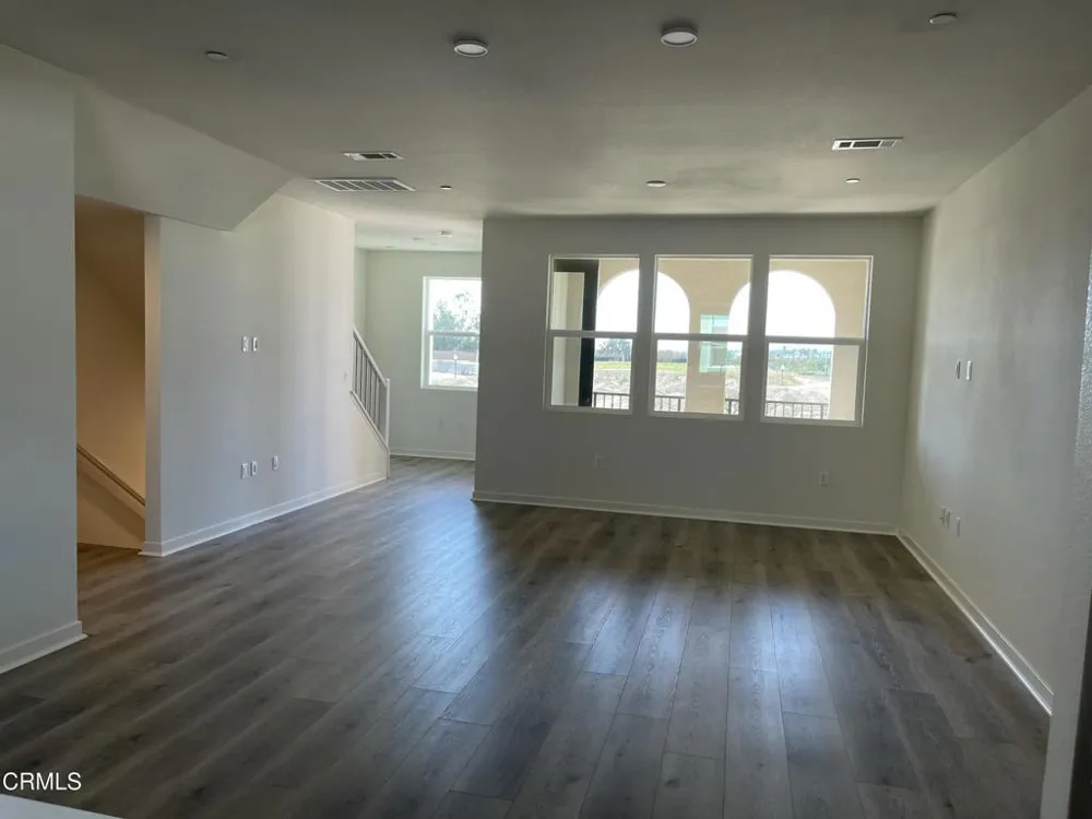 633 Winchester Drive Oxnard, CA 93036
