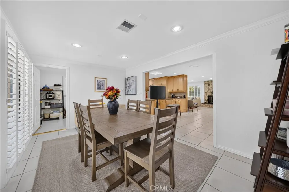 579 Aurora Claremont, CA 91711