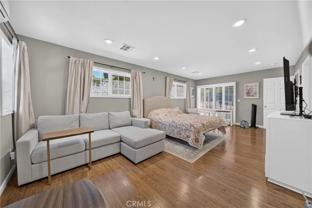 579 Aurora Claremont, CA 91711