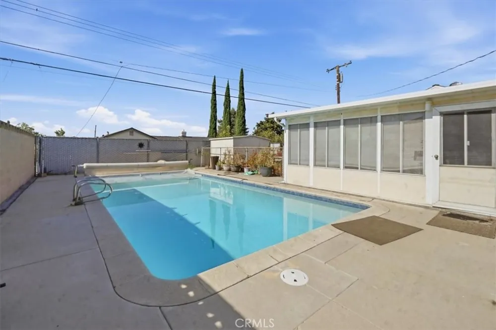 8511 Avalon Court Rancho Cucamonga, CA 91701