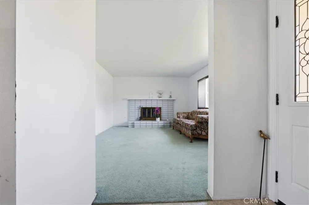 8511 Avalon Court Rancho Cucamonga, CA 91701