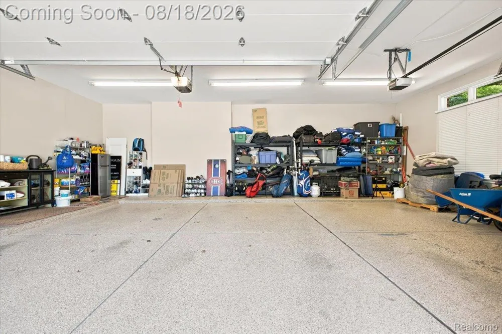 853 Lone Pine Road Bloomfield Hills City, MI 48302