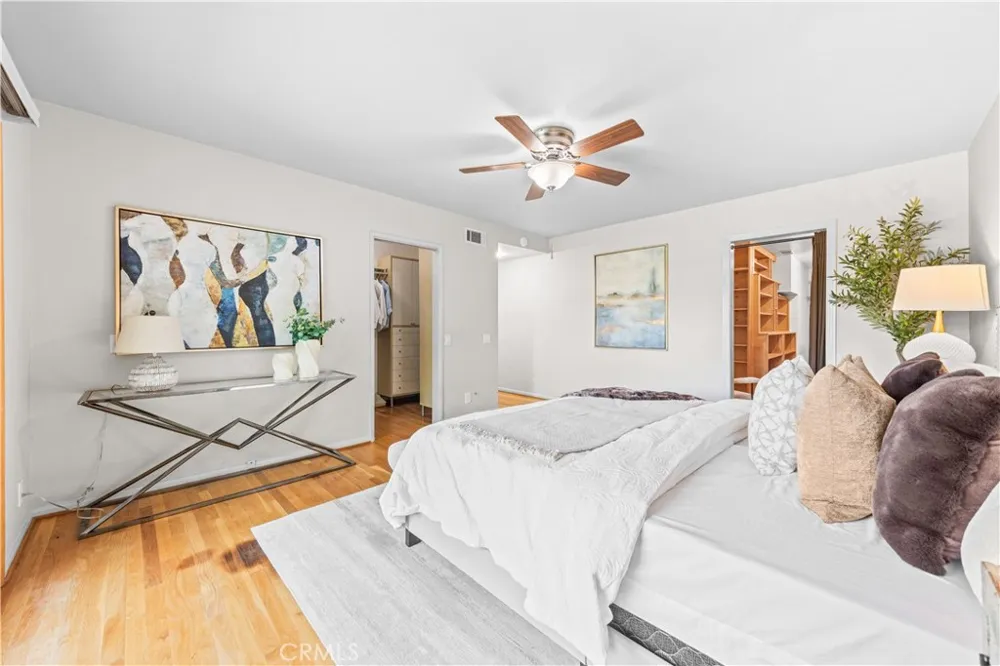2275 La Paz Claremont, CA 91711