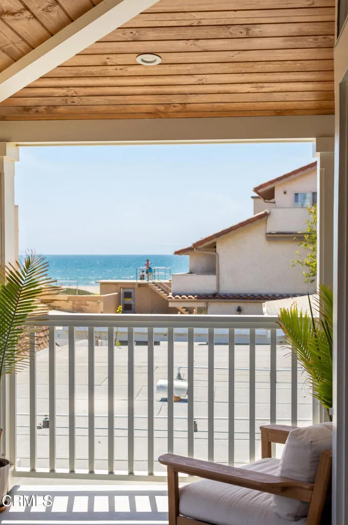 1111 Dover Lane Ventura, CA 93001