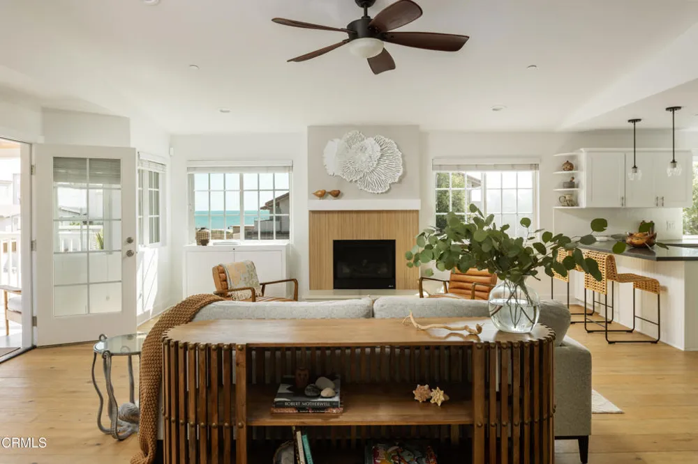 1111 Dover Lane Ventura, CA 93001