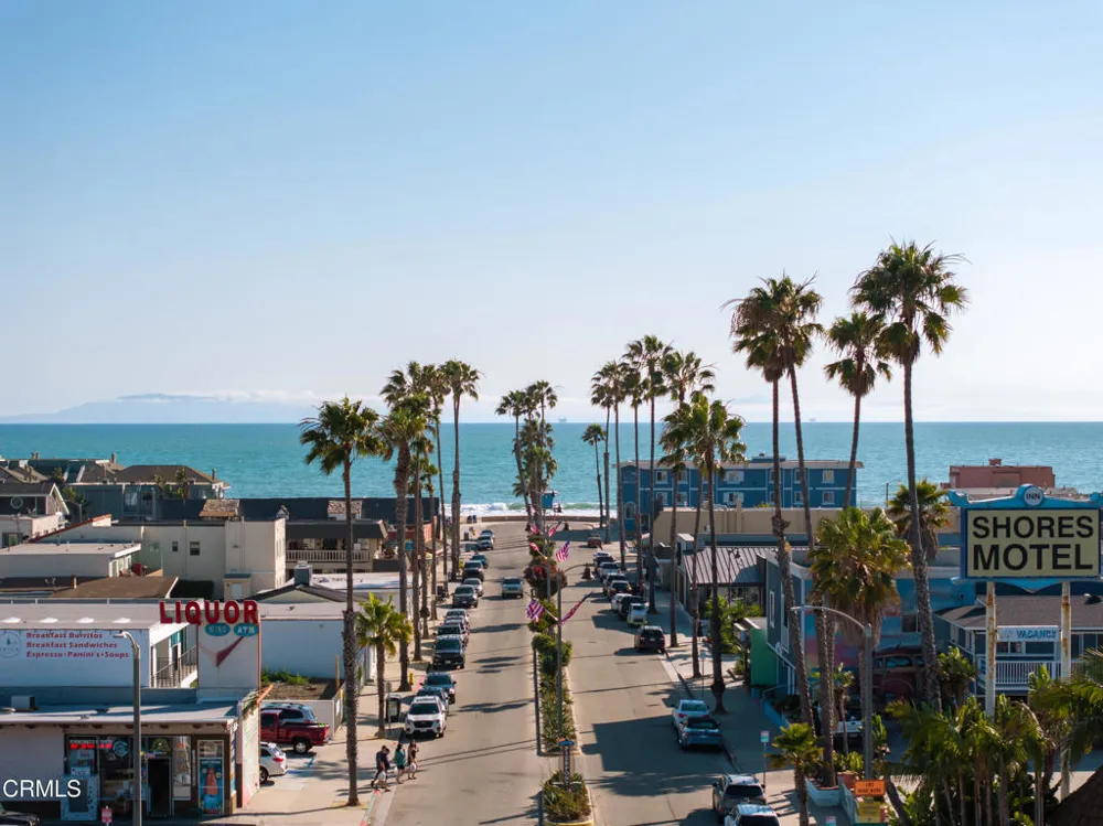 1111 Dover Lane Ventura, CA 93001