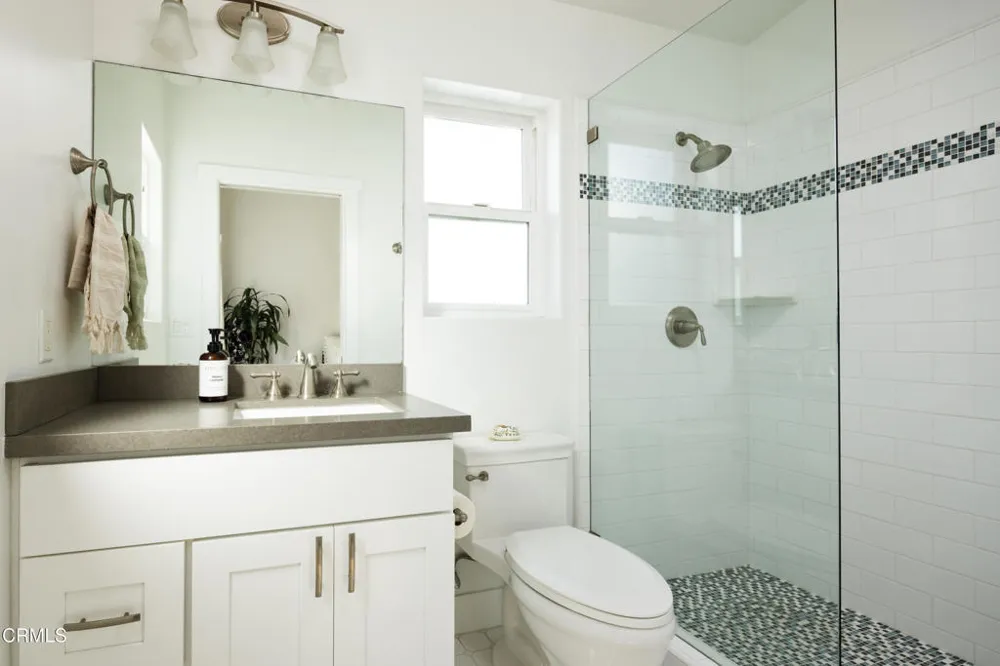 1111 Dover Lane Ventura, CA 93001