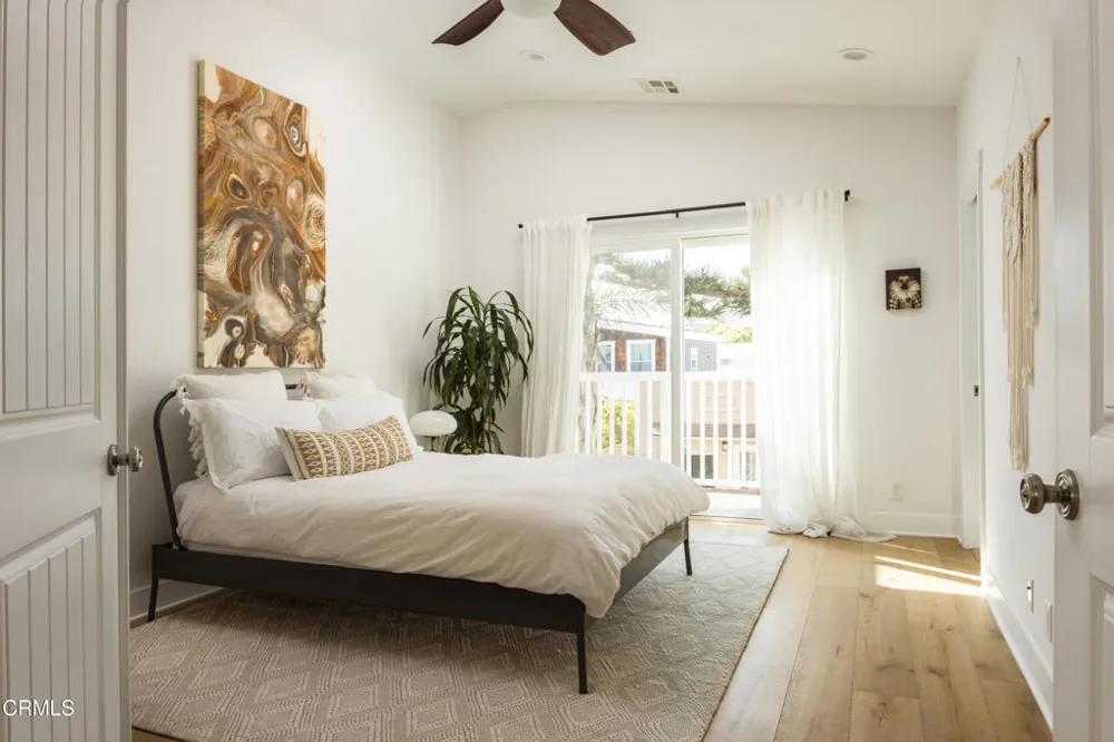 1111 Dover Lane Ventura, CA 93001